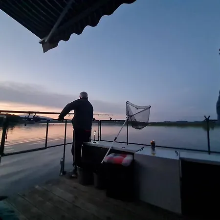 Orava House Boat Námestovo